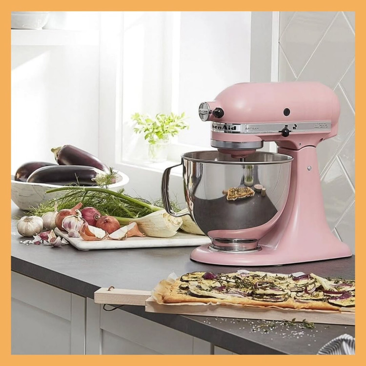 همزن حرفه ای برند: کیچن اید(kitchenaid) مدل: Artisan 5KSM125BOB