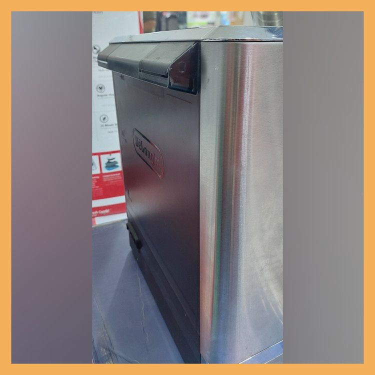 اسپرسوساز نیمه اتومات برند: د لونگی EC9355