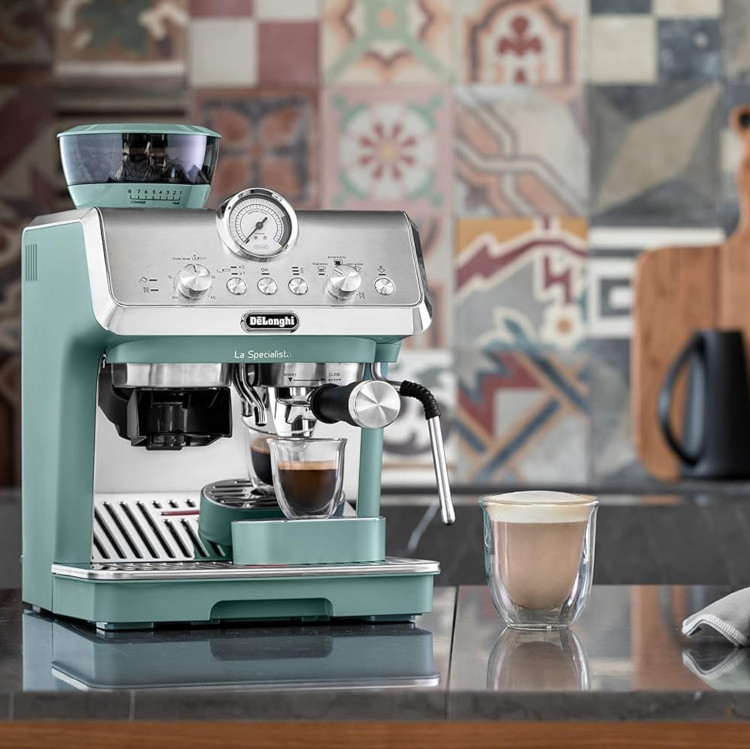 اسپرسوساز نیمه صنعتی برند: دلونگی(De'Longhi) مدل: EC9155.GR